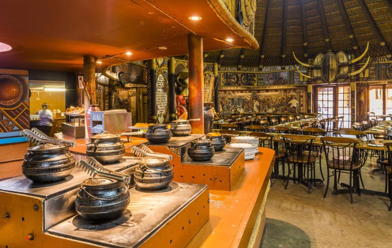 Aha Lesedi African Lodge & Cultural Village Broederstroom المظهر الخارجي الصورة