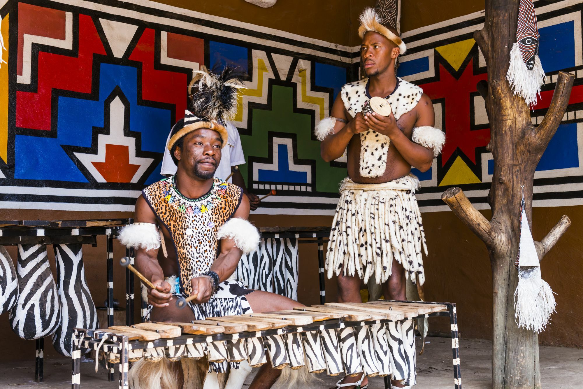 Aha Lesedi African Lodge & Cultural Village Broederstroom المظهر الخارجي الصورة