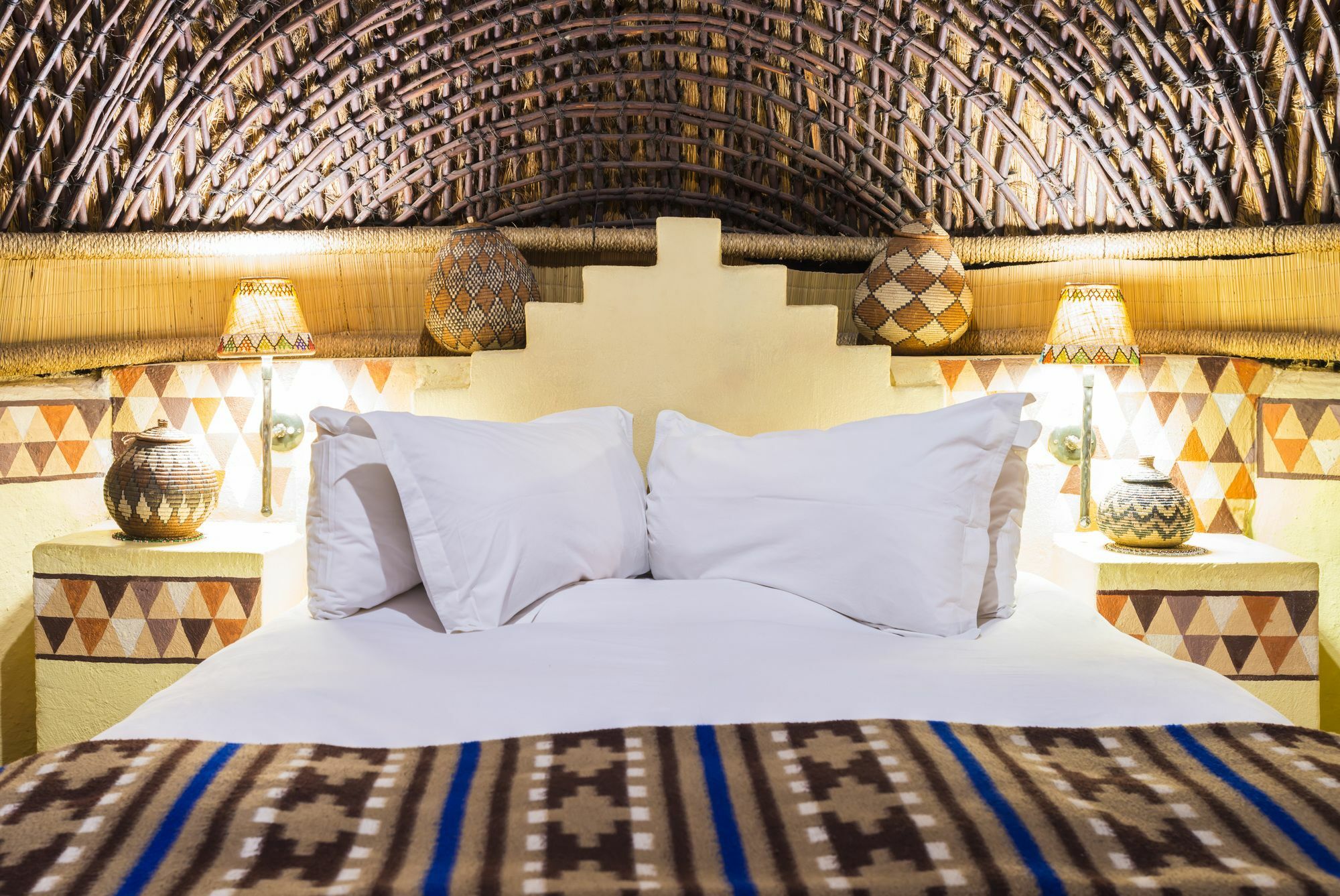 Aha Lesedi African Lodge & Cultural Village Broederstroom المظهر الخارجي الصورة