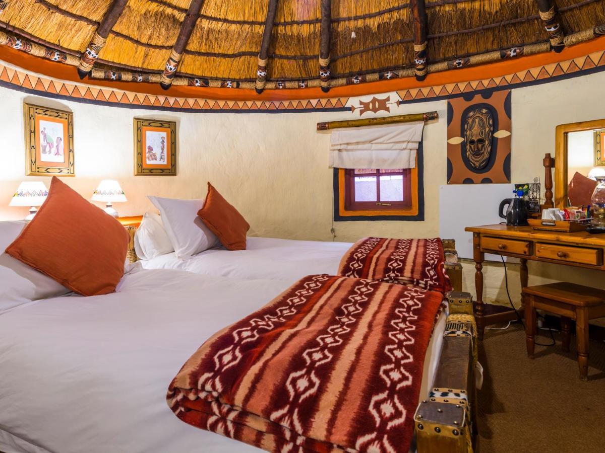 Aha Lesedi African Lodge & Cultural Village Broederstroom المظهر الخارجي الصورة